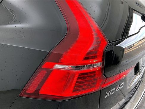 Certified 2023 Volvo XC60 B5 Plus w/ Protection Package Premier image 41