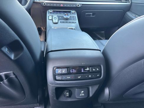 Used 2023 Hyundai Palisade SEL AWD/4WD image 11