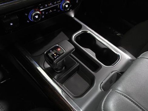 Used 2023 GMC Sierra 1500 Elevation w/ Preferred Package image 16