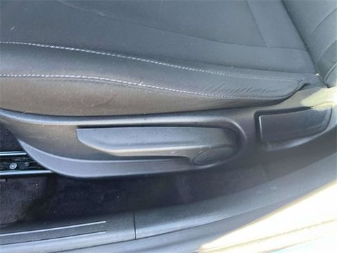 Certified 2025 Hyundai Elantra Sport image 13