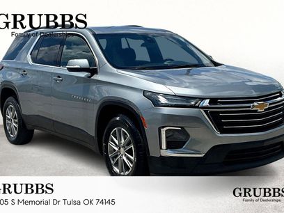 Used 2023 Chevrolet Traverse LT