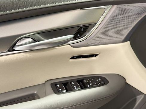 New 2026 Cadillac XT5 Premium Luxury w/ Driver Assist Package image 17