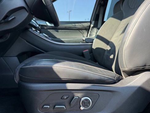 Used 2024 Hyundai Palisade Calligraphy AWD/4WD image 10