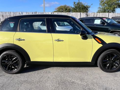 Used 2012 MINI Cooper Countryman FWD image 8