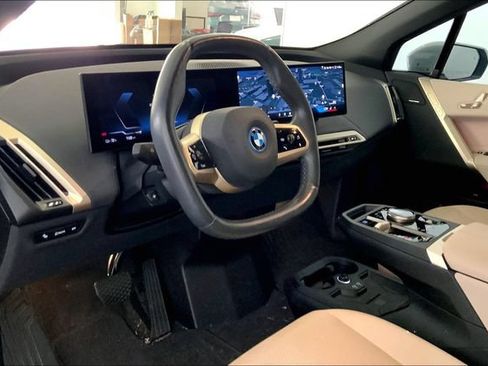 Certified 2024 BMW iX xDrive50 w/ Premium Package AWD/4WD image 7