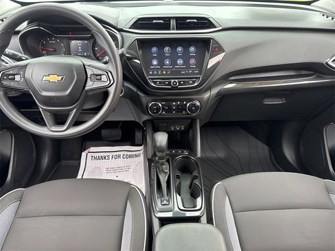 Used 2023 Chevrolet TrailBlazer LT w/ Convenience Package image 14