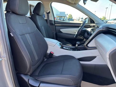 Used 2024 Hyundai Tucson SEL FWD image 17