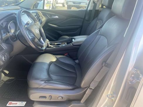 Used 2019 Buick Envision Essence FWD image 12