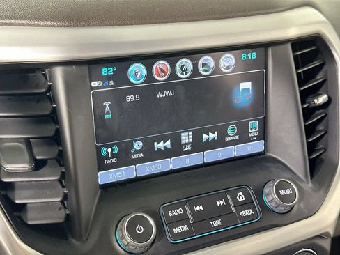 Used 2019 GMC Acadia SLT FWD image 29