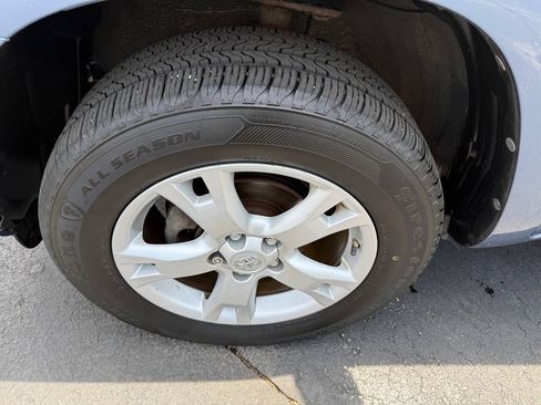 Used 2012 Toyota RAV4 4WD w/ Upgrade Value Pkg image 39