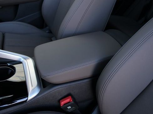 New 2025 Audi Q5 Premium Plus image 17