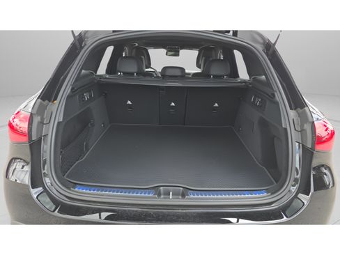 Used 2026 Mercedes-Benz GLC 300 image 15