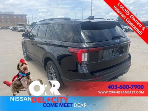Used 2026 Ford Explorer ST w/ Sun And Sound Package AWD/4WD image 3