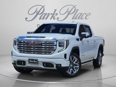 Used 2023 GMC Sierra 1500 Denali w/ Denali Reserve Package RWD image 1