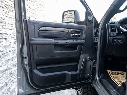 Used 2026 RAM 3500 Limited AWD/4WD image 22