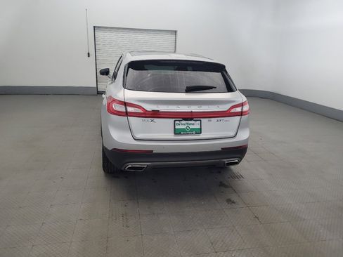 Used 2017 Lincoln MKX Reserve w/ Driver Assistance Package AWD/4WD image 6