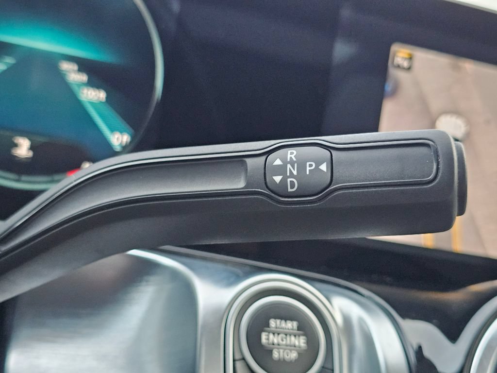 Used 2021 Mercedes-Benz GLB 250 4MATIC image 34