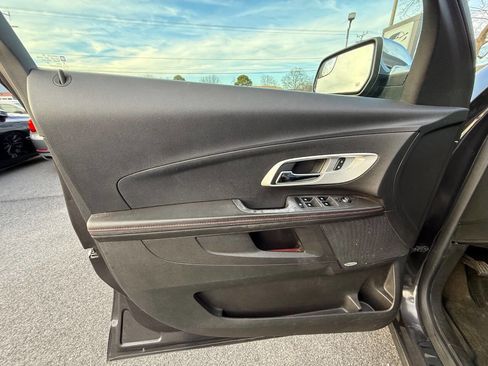 Used 2013 Chevrolet Equinox LTZ image 27
