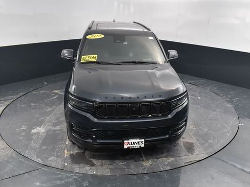 Used 2022 Jeep Wagoneer Series III image 37