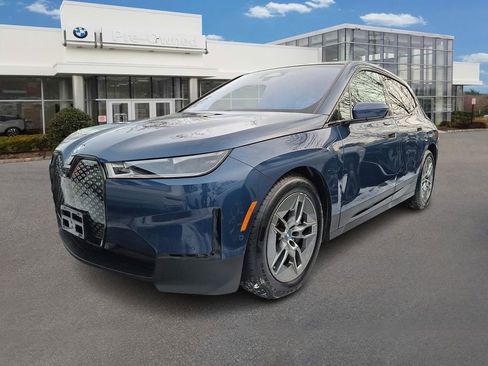 Used 2022 BMW iX xDrive50 w/ Premium Package image 1