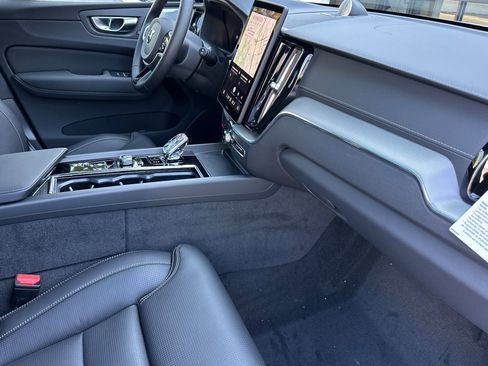 New 2026 Volvo XC60 T8 Ultra AWD/4WD image 12