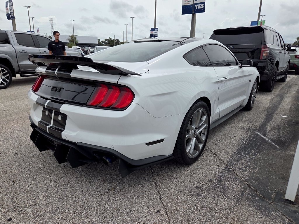 Used 2018 Ford Mustang GT RWD image 7