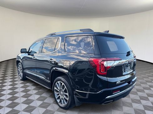 Used 2021 GMC Acadia Denali w/ Denali Ultimate Package image 9