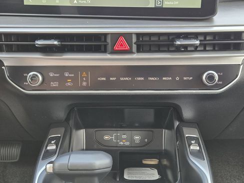New 2026 Kia Sorento X-Line EX AWD/4WD image 15