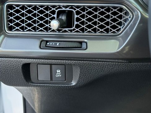 Certified 2025 Acura Integra A-Spec image 29