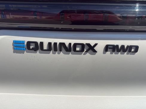 Used 2025 Chevrolet Equinox EV RS AWD/4WD image 48