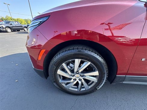 Used 2022 Chevrolet Equinox Premier image 10