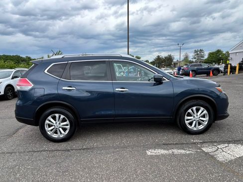 Used 2015 Nissan Rogue SV AWD/4WD image 4