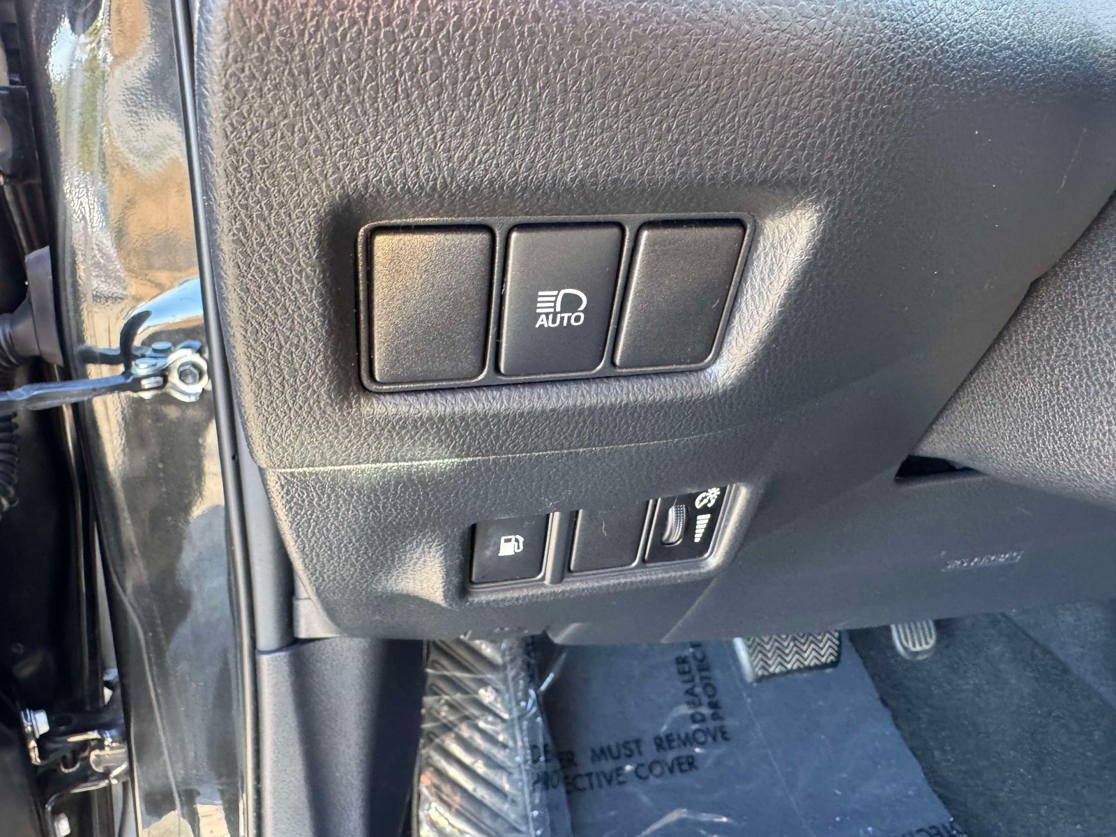 Certified 2021 Toyota C-HR LE FWD image 22