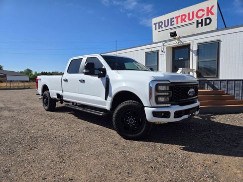 Used 2024 Ford F250 XL w/ STX Appearance Package AWD/4WD image 4