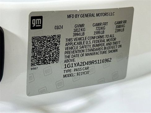 Used 2024 Chevrolet Corvette Stingray Coupe w/ 1LT image 31