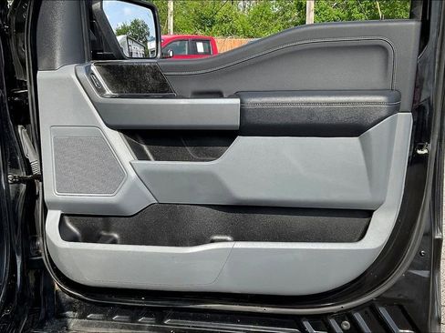 Used 2022 Ford F150 XLT w/ Equipment Group 301A Mid image 18