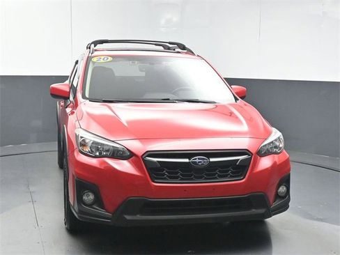 Used 2020 Subaru Crosstrek 2.0i Premium w/ Moonroof Package 2 image 2