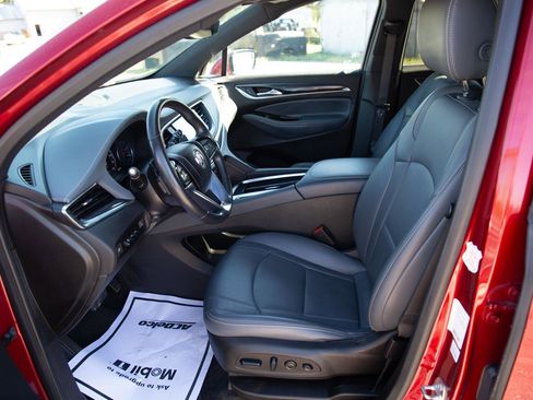 Used 2024 Buick Enclave Premium image 23