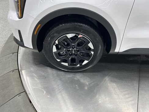 New 2026 Kia Sorento S image 28