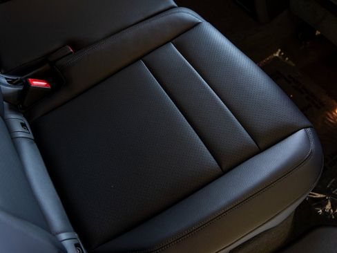 New 2025 Porsche Cayenne S image 43