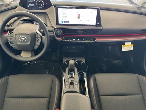 New 2026 Toyota Prius Plug-In Hybrid FWD image 13