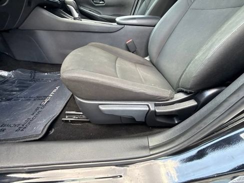 Used 2025 Nissan Sentra S FWD image 5