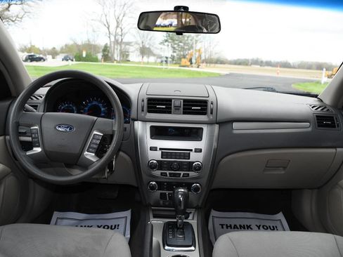 Used 2012 Ford Fusion SE FWD image 24
