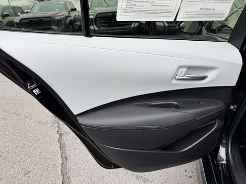 Used 2021 Toyota Corolla SE image 29