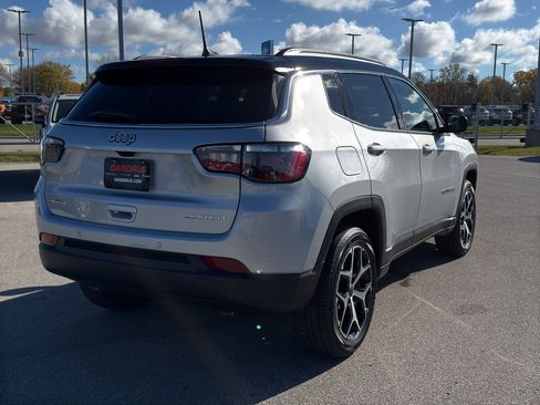 New 2026 Jeep Compass Limited AWD/4WD image 5
