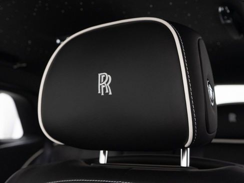 Used 2025 Rolls-Royce Ghost AWD/4WD image 18