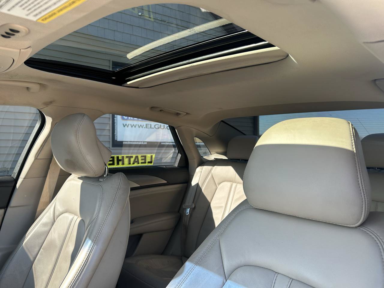 Used 2017 Lincoln MKZ Select w/ Select Plus Package FWD image 18