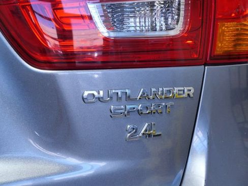 Used 2015 Mitsubishi Outlander Sport GT AWD/4WD image 9