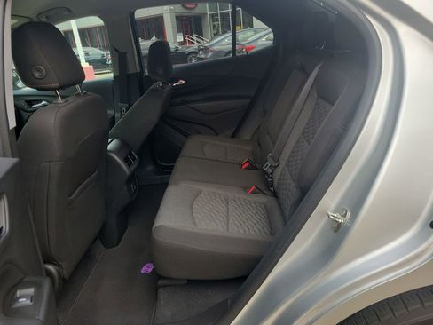 Used 2020 Chevrolet Equinox LT image 17