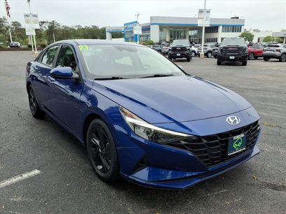 Used 2023 Hyundai Elantra SEL w/ Cargo Package